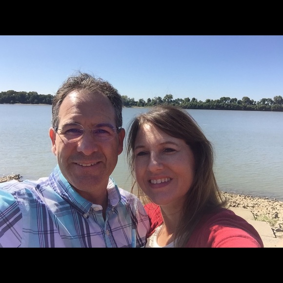 Meet your Posher, Amy - Picture 3 of 3